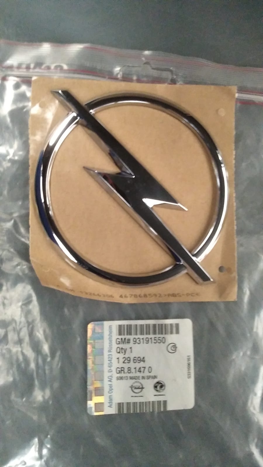 Opel Corsa D Bagaj Amblemi