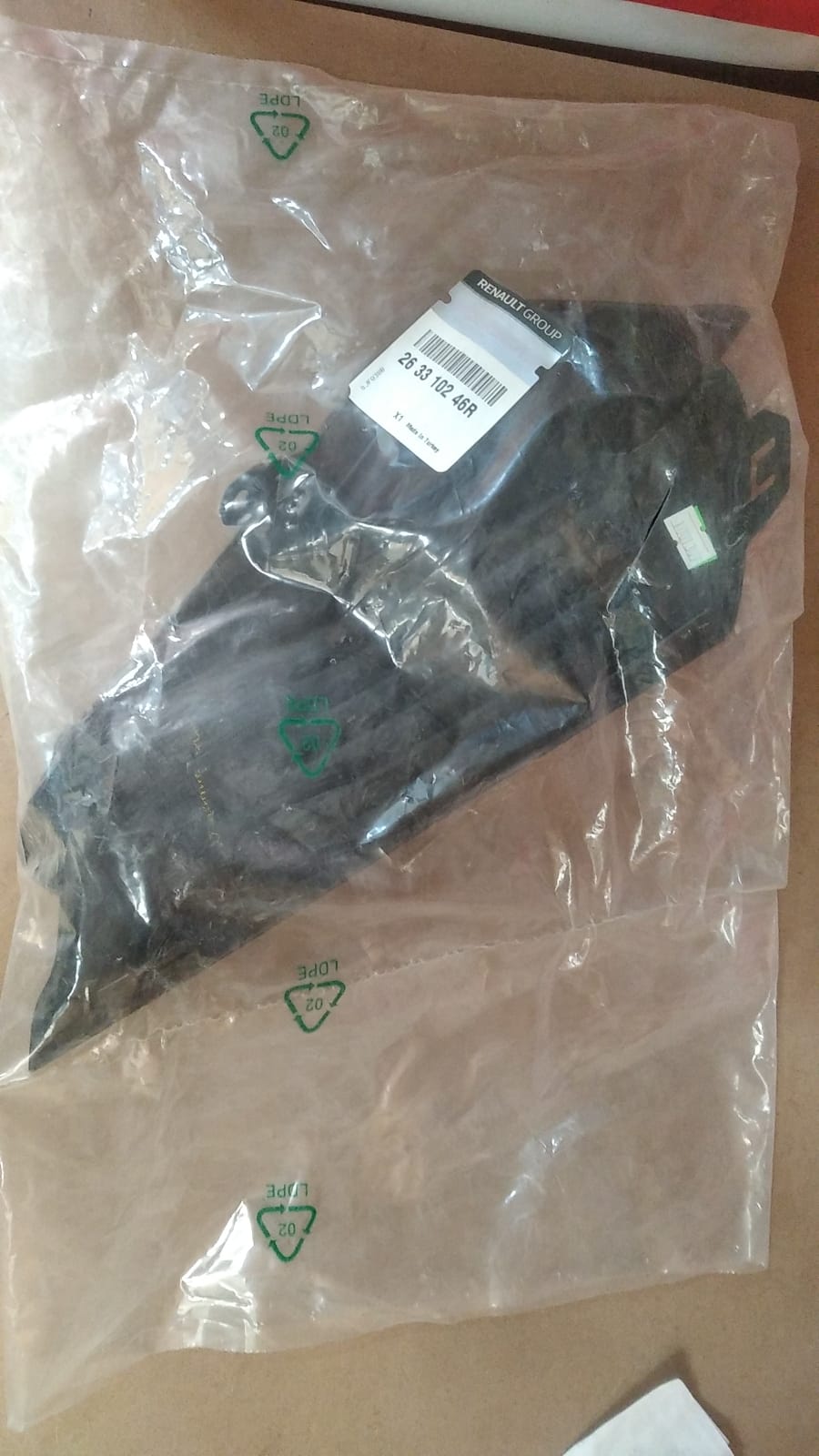 Fluence Sağ Sis Far Kapağı (Sissiz) (2010-2012)