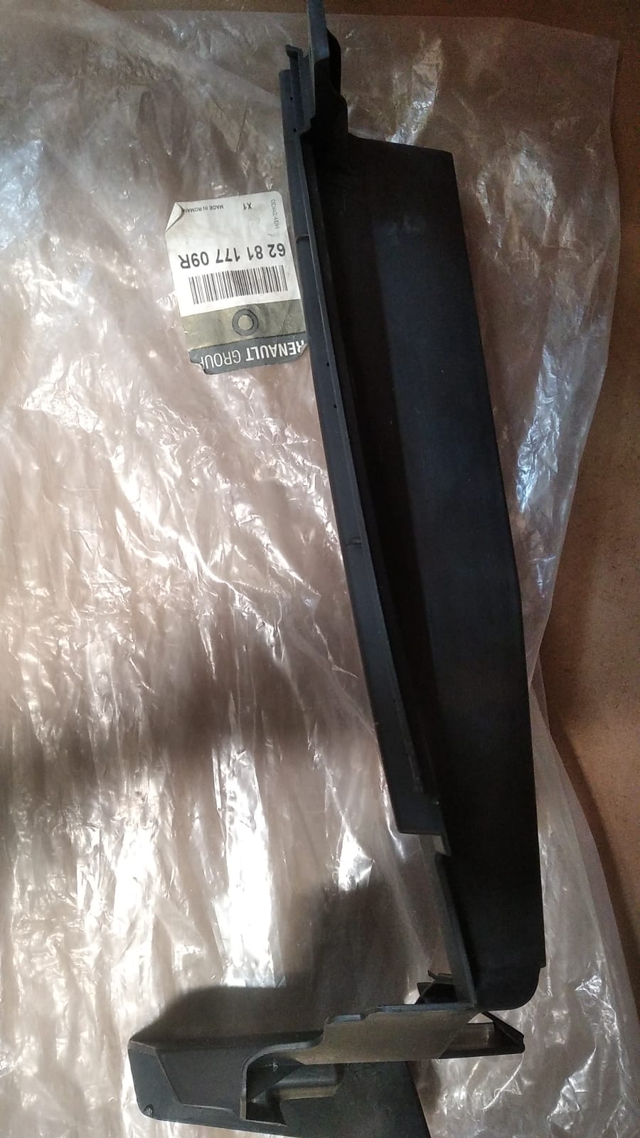 Logan 2-II Ön Tampon Sol Ön Hava Yönlendirici